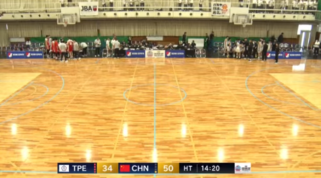 我晕，忘记有时差了。。。。。。U18国青这边半场打完了，50-34领先。中国篮球