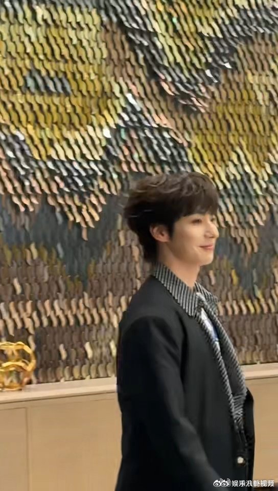 颜安模糊的路透清晰的颜值合伙人 生图天花板！颜安合伙人第二季路透，模糊镜头也挡不