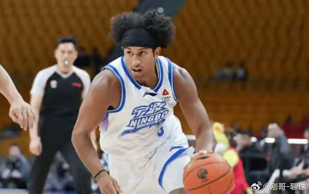 CBA：杰克逊末节24分罚球绝杀！宁波1分逆转广州，徐昕两双难救主cba宁波男篮