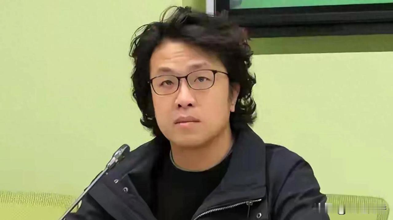 小丑沈伯洋胆子肥了，居然敢跟美国“爸爸”叫板。当特朗普“不希望有人走向独立”的话