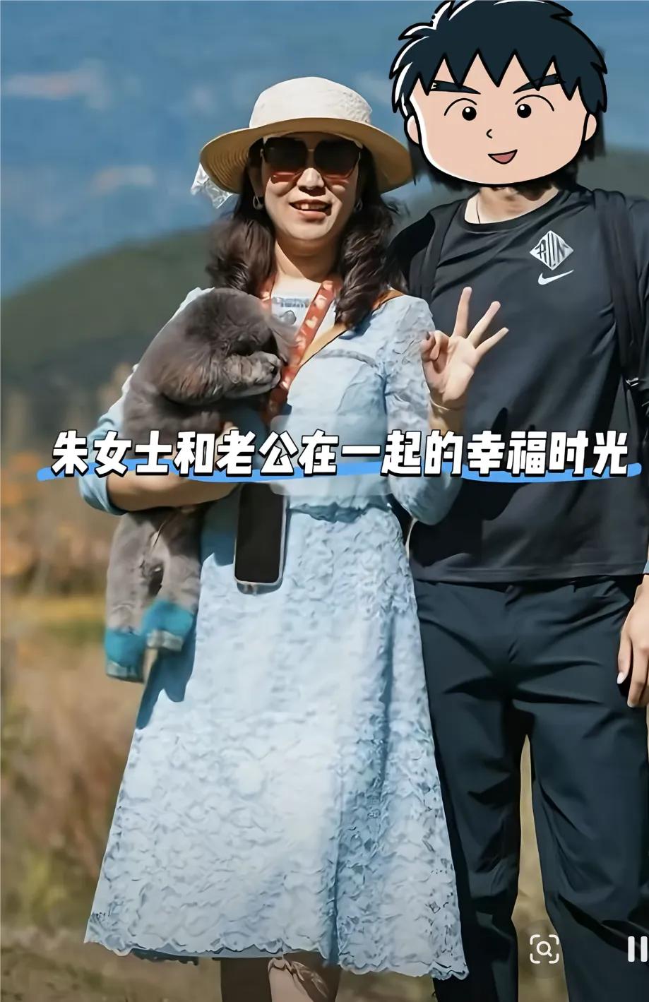 感觉朱女士还是很爱自己老公的，得知唐先生撤销了离婚诉讼，脸笑的像花儿一样。

只