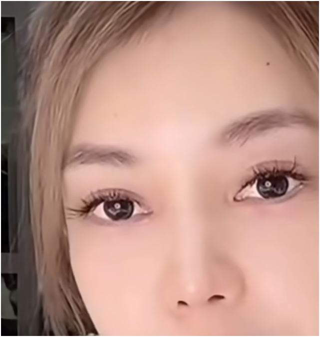 最近某网红直播爆料秦奋给韦雪分手费的事儿，可太有料了。这网红称秦奋曾追她被拒，还