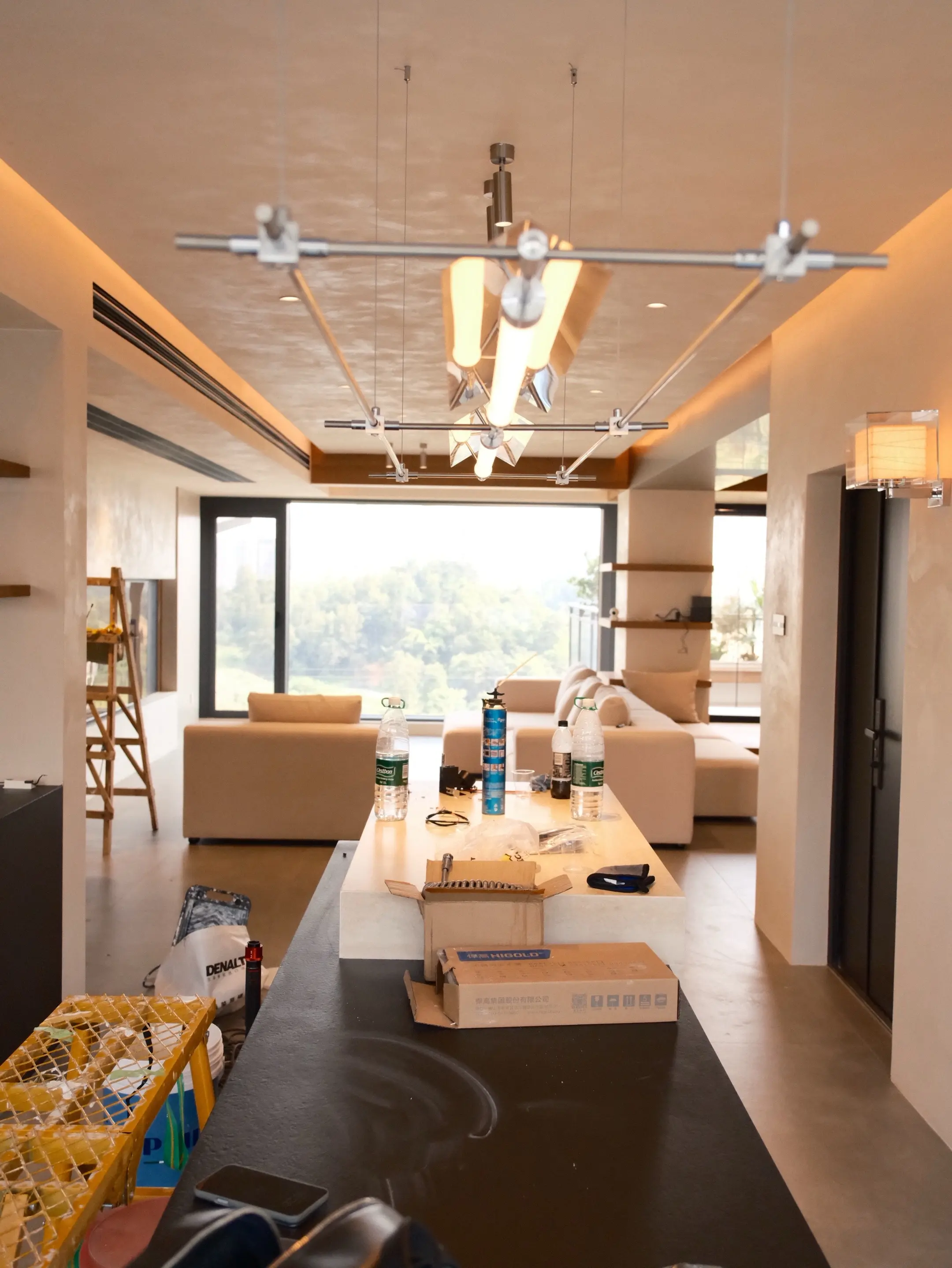 170平带花园的第四代住宅，即将完工。这套房子装修了八个月，不得不说带...