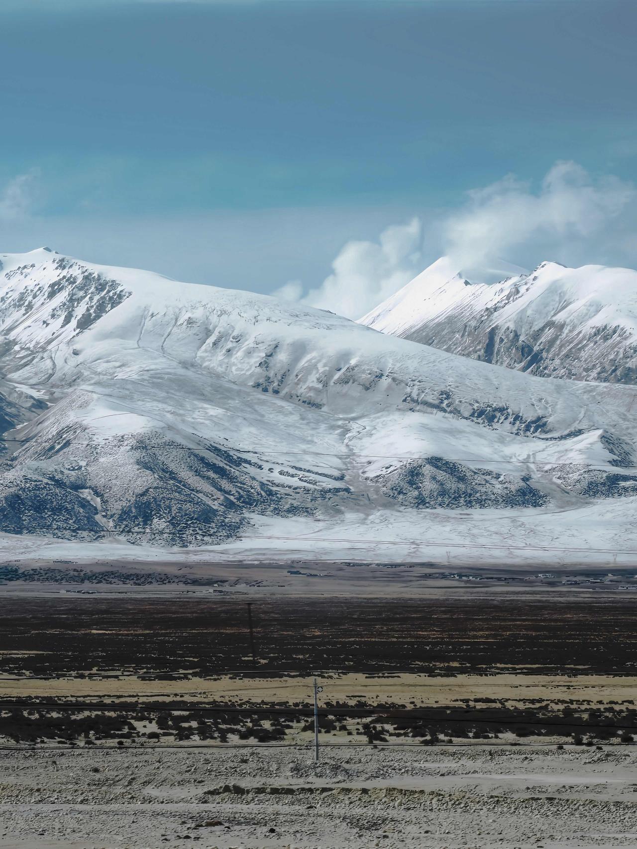 去阿里你选好用什么攻略类APP了吗？不管你选哪个，先看看智游阿里小程序，它太全面
