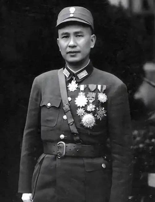 1950年台北一遇：白崇禧探望老部下，却被门内骂声浇灭热情
 
1950年，白崇