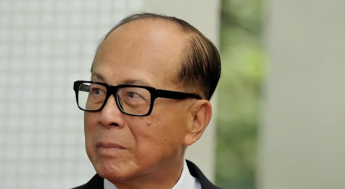 香港太平承保了这次大埔受灾屋苑，8栋屋苑保额20亿！！！

而太平把这20亿保额