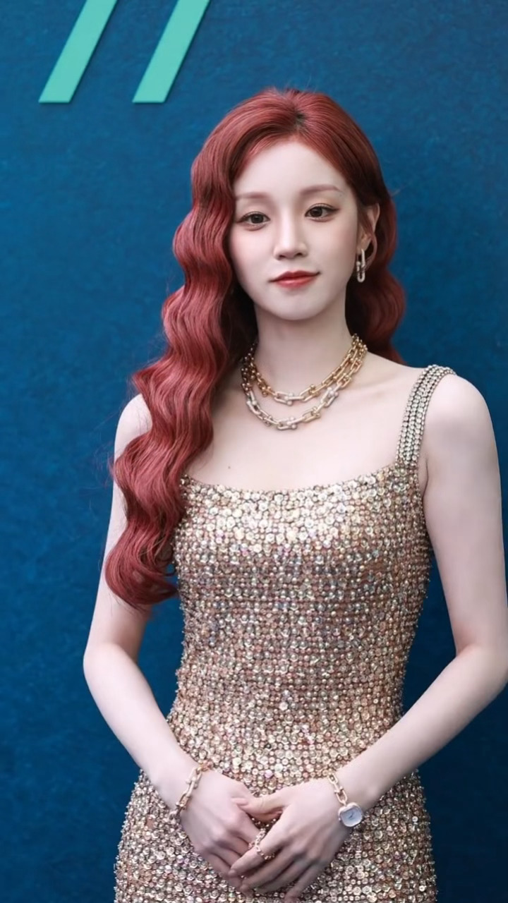 宋雨琦今日线下活动丨小美人鱼上岸了🧜🏻♀️ 