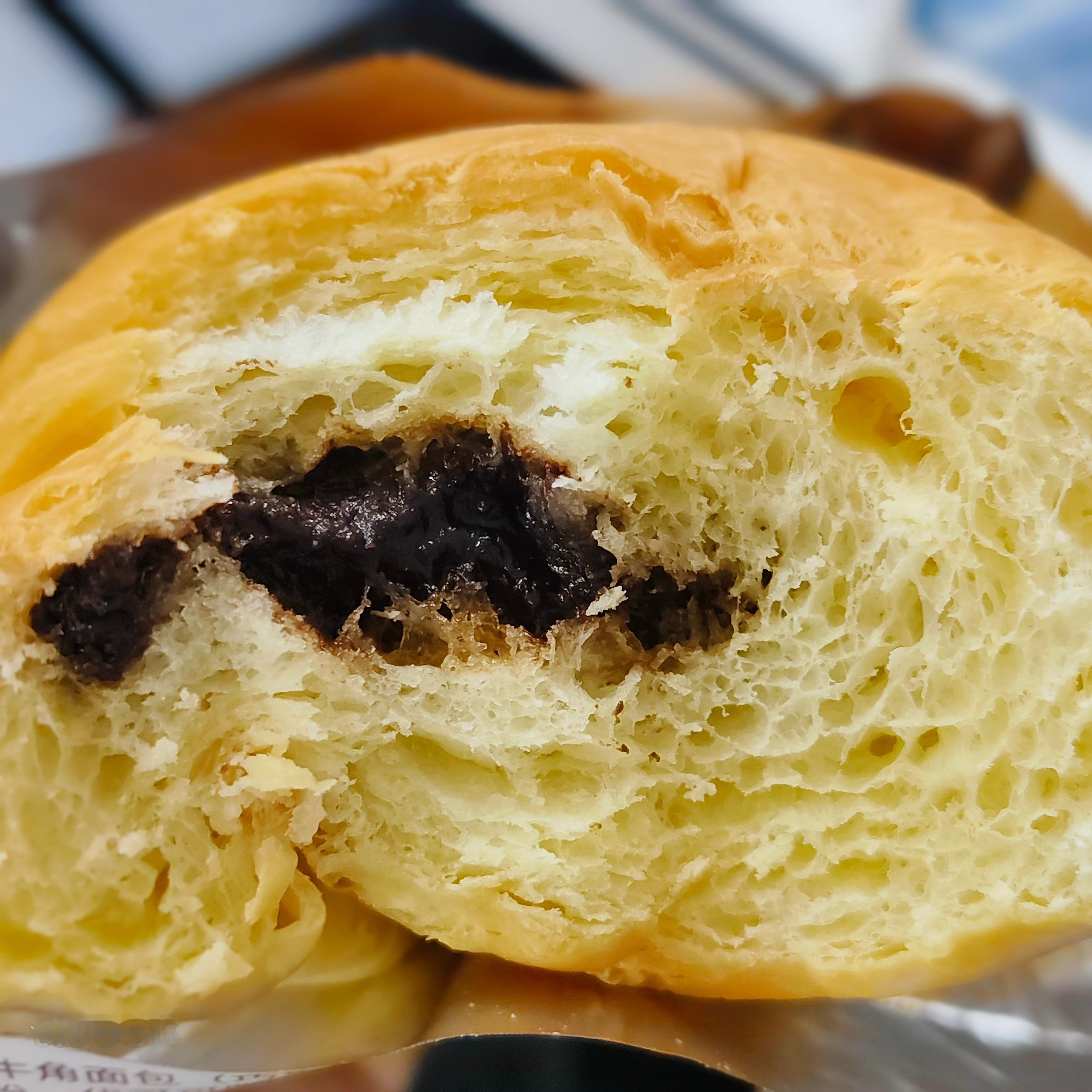 请叫我面包🍞终结者[喵喵]明明中午吃了很多饭，为啥才五点就饿得厉害呢？ ​​​