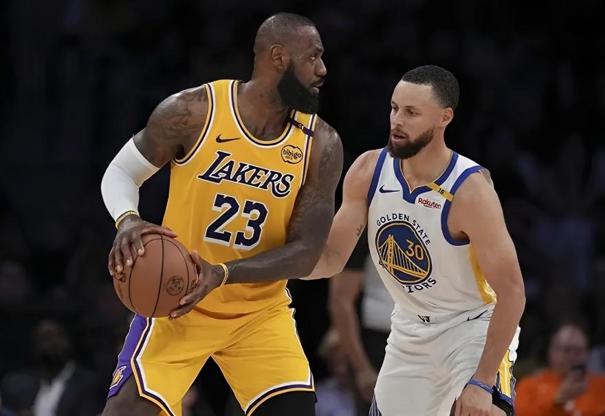 击败詹姆斯最多的人是库里，那击败库里最多的人又是谁？

库里绝对是詹姆斯遇到的最