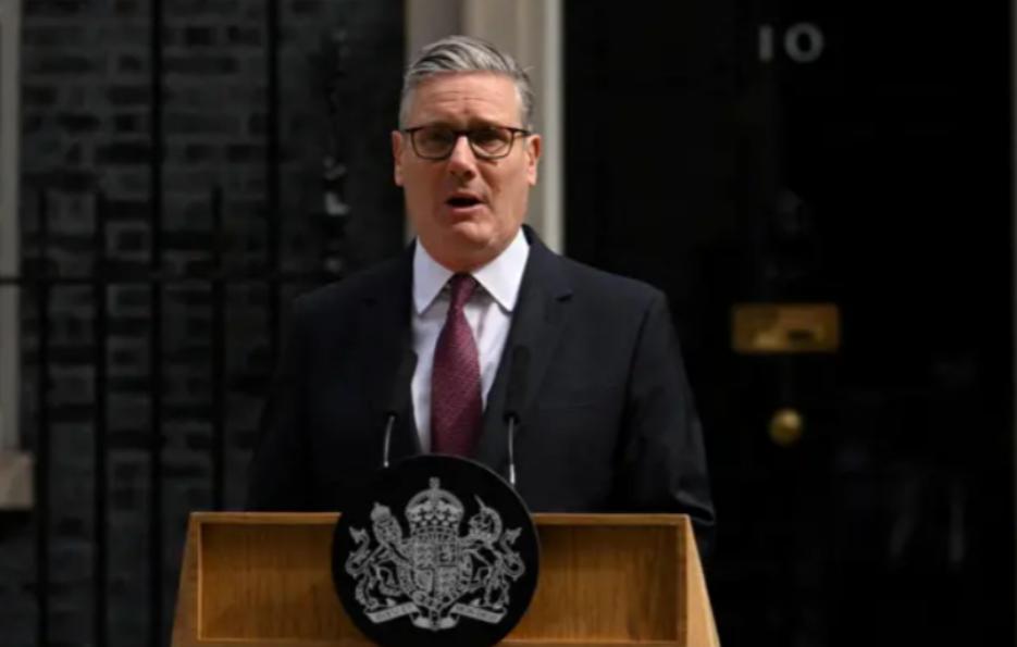 英国政坛变天，斯塔默宣布辞职，新首相板上钉钉，对华态度不一般
斯塔默终于顶不住了