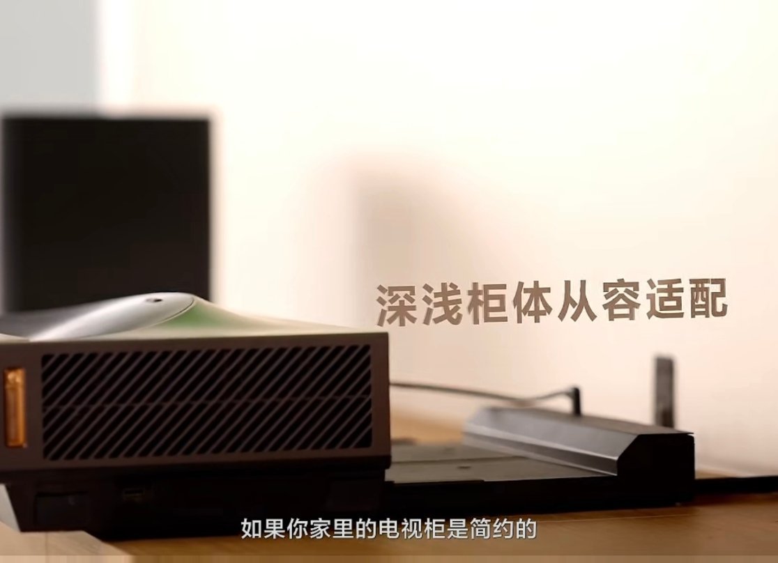 海信激光电视探索x1好家伙，海信X1的120寸，竟然可以折叠 