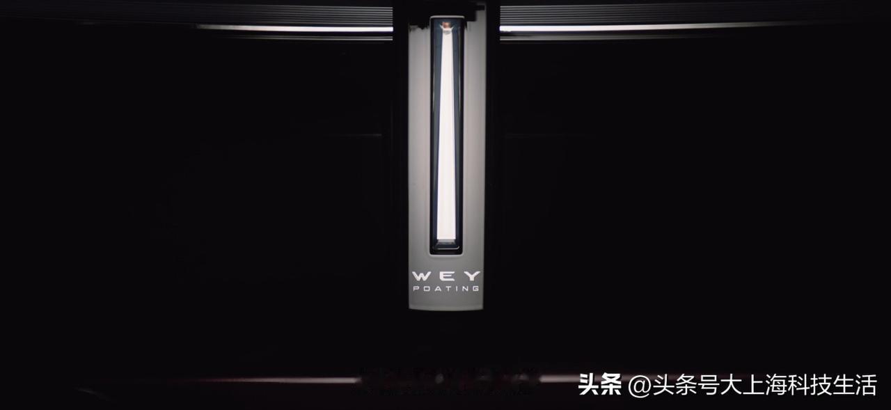 今天魏牌V9X正式上市，之前我也实拍静态、深度体验过魏牌V9X的智能座舱，只有亲