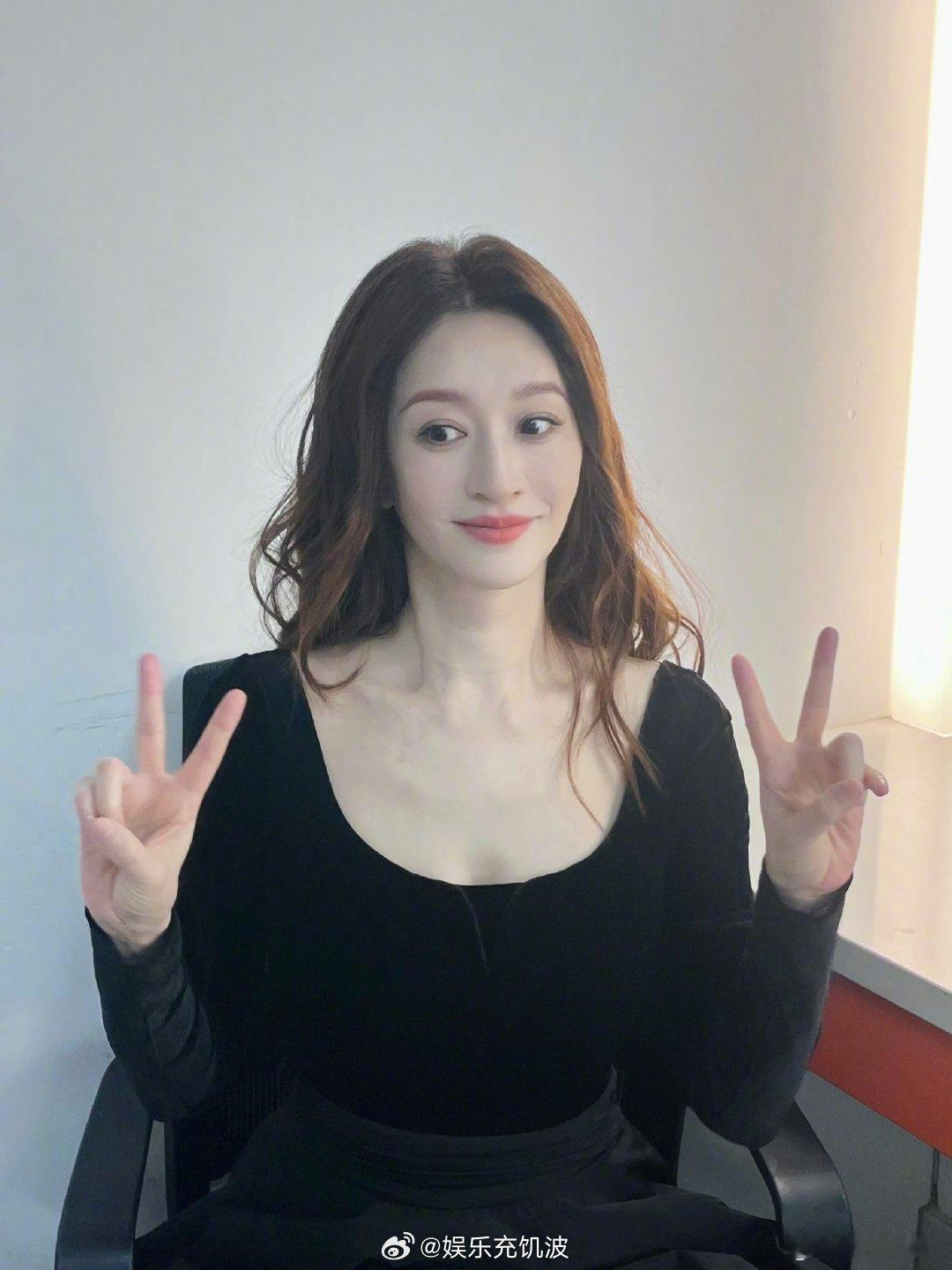 为何说浪姐已成中女斗兽场 乘风2026强者互相欣赏，彼此撑伞，这才是浪姐最珍贵的