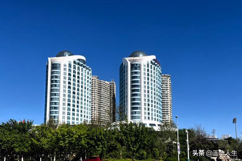 秦皇岛买房政策指引。秦皇岛2026买房黄金窗口期已来！增值税下调、换房个税退税、