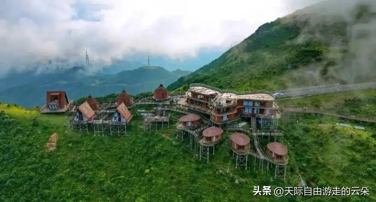 村里住一晚上千元，比城里五星级酒店还贵！谁在给乡村民宿“撑腰”？

从“打卡式旅