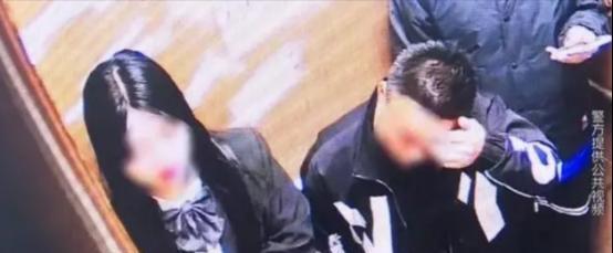 2021年，浙江44岁男子在酒吧，想5万包养18岁女孩！女孩立马答应，两人来到出