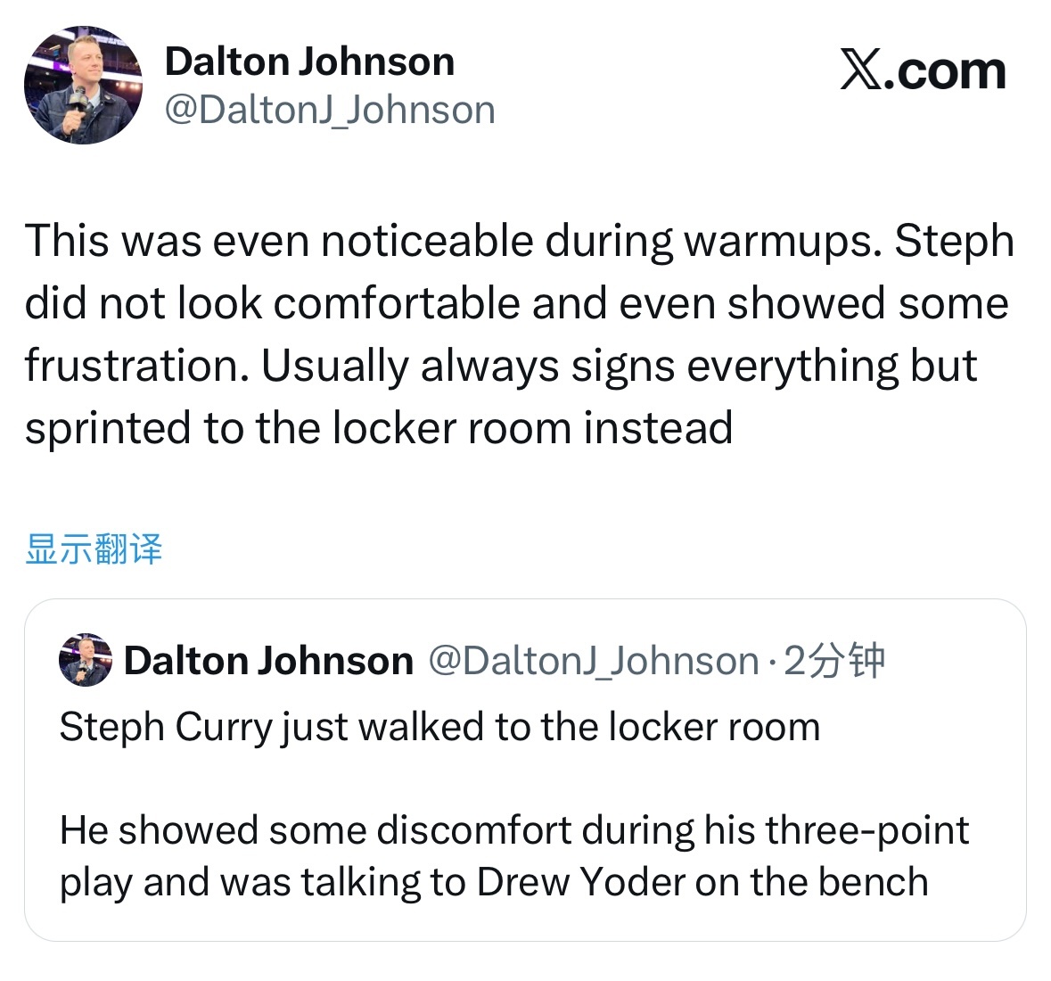 库里回更衣室了，勇士记者：库里状态很不自在，甚至流露出几分懊恼。往常他总会满足所