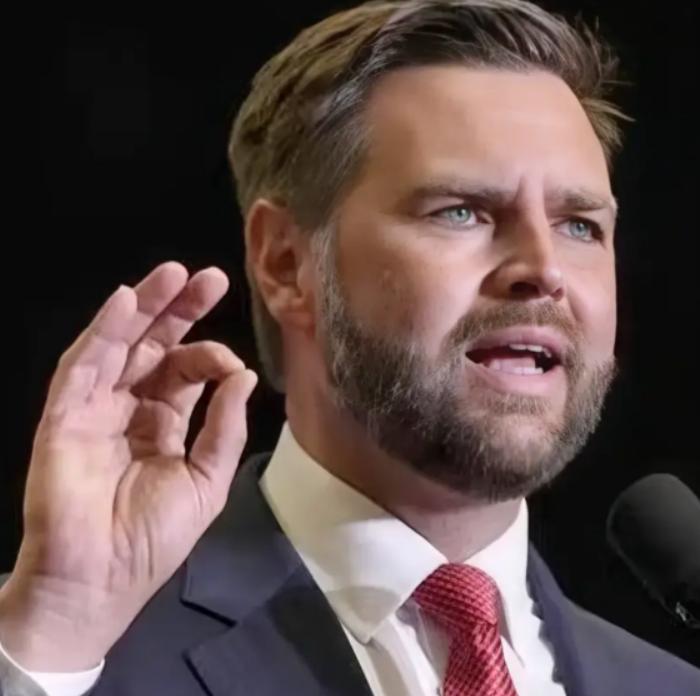 美国副总统的这番话，直接点醒了所有的美国人，他表示：美国强大是为了让整个世界都被