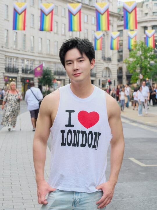 今天的伦敦 是彩色的🎨