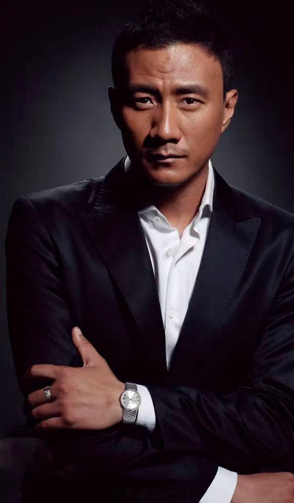 胡军李乃文当一天助理倒贴500 一路上状况不断笑料拉满，多个意外致使拍摄超时，面