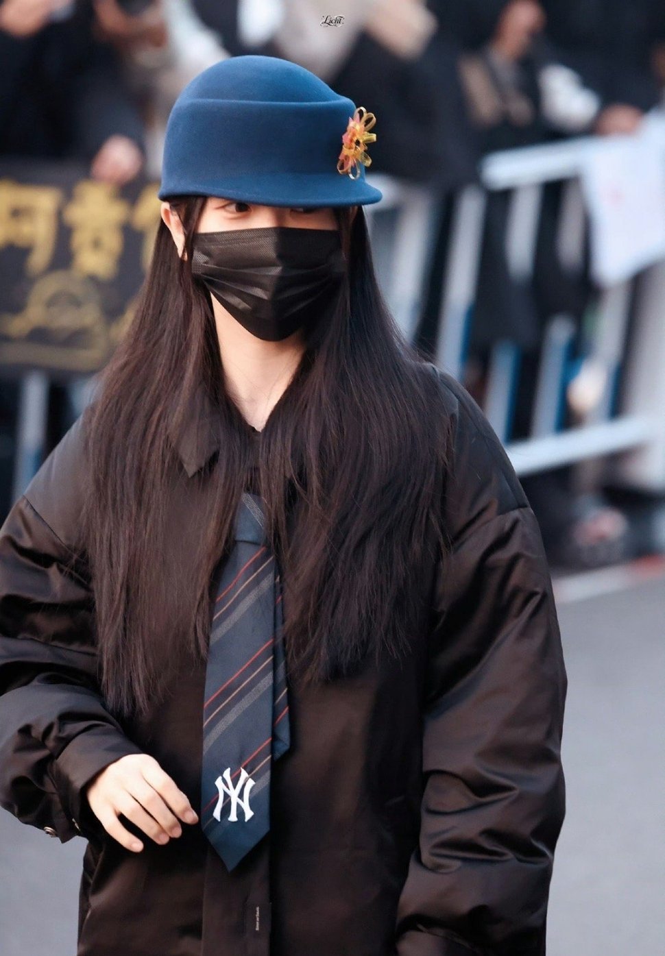 虞书欣《云初令》今日上班饭拍🈶 