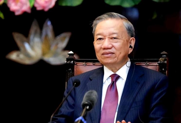 越南降低规格出席！2025年天津上合峰会，越南派出总理范，而2026年比什凯克峰