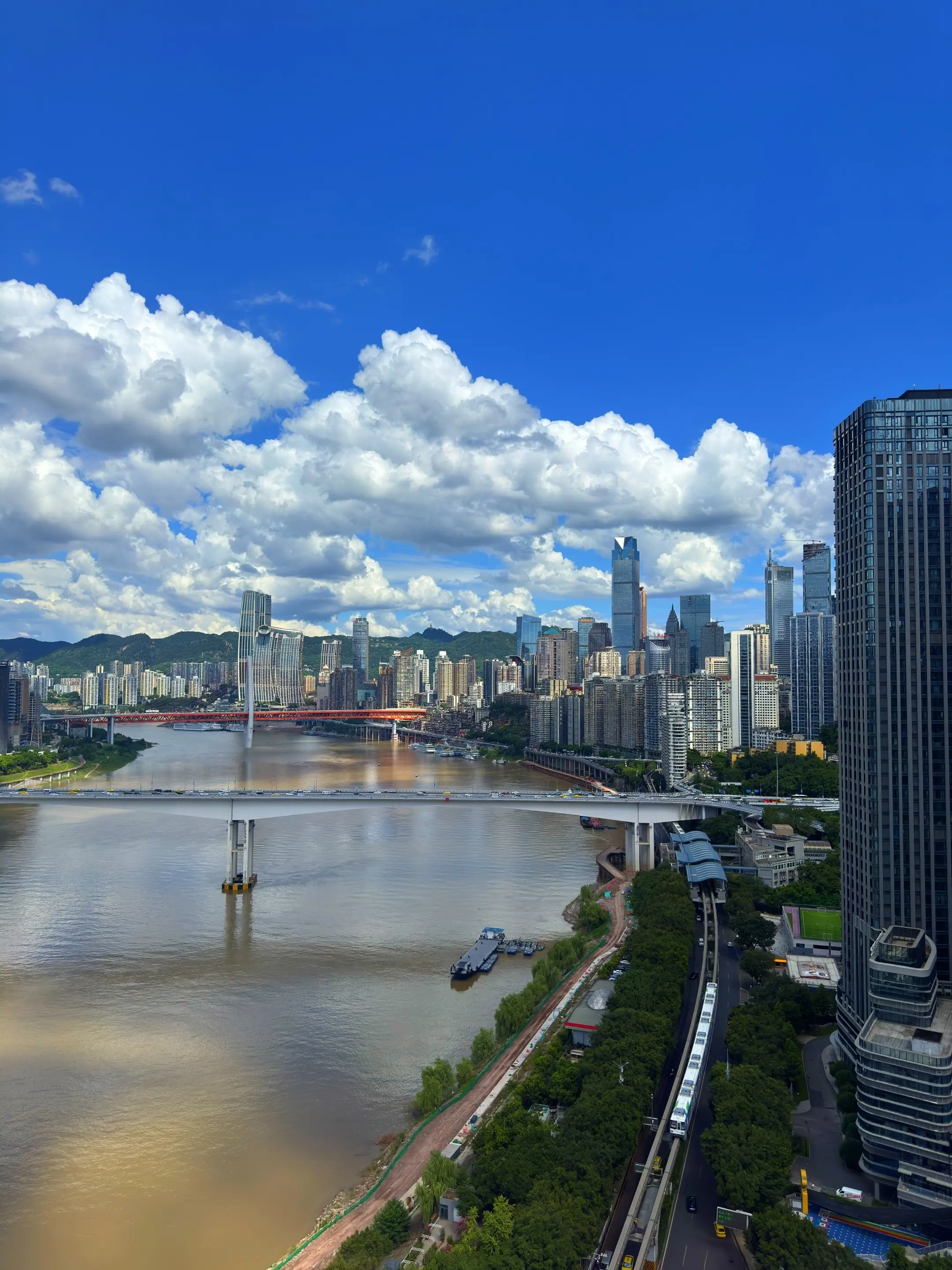 天气好的话 我们再去一次重庆吧