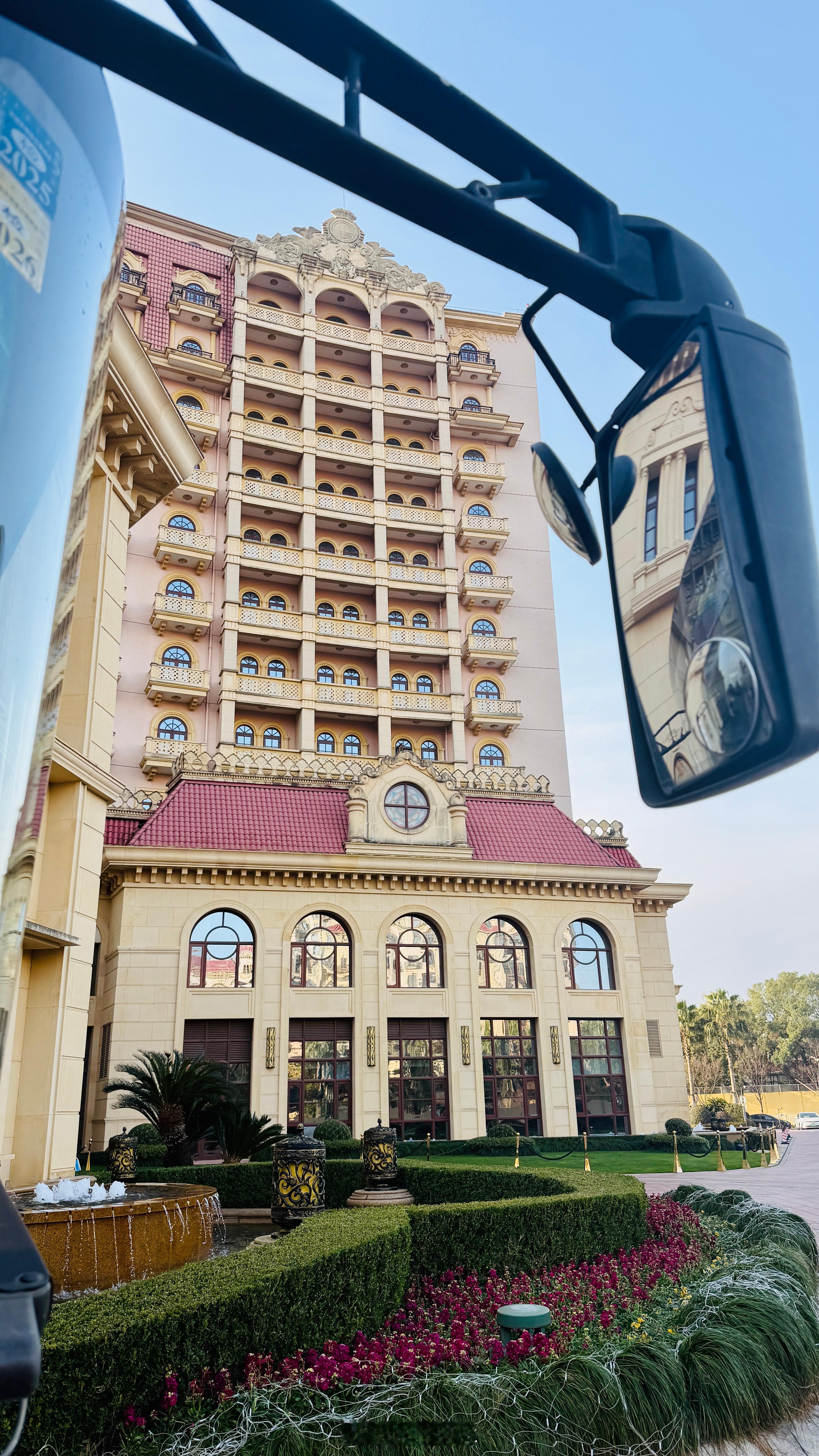 图一你们能看出点啥？大众市场、高端市场，中端市场！各取所需。克总随感