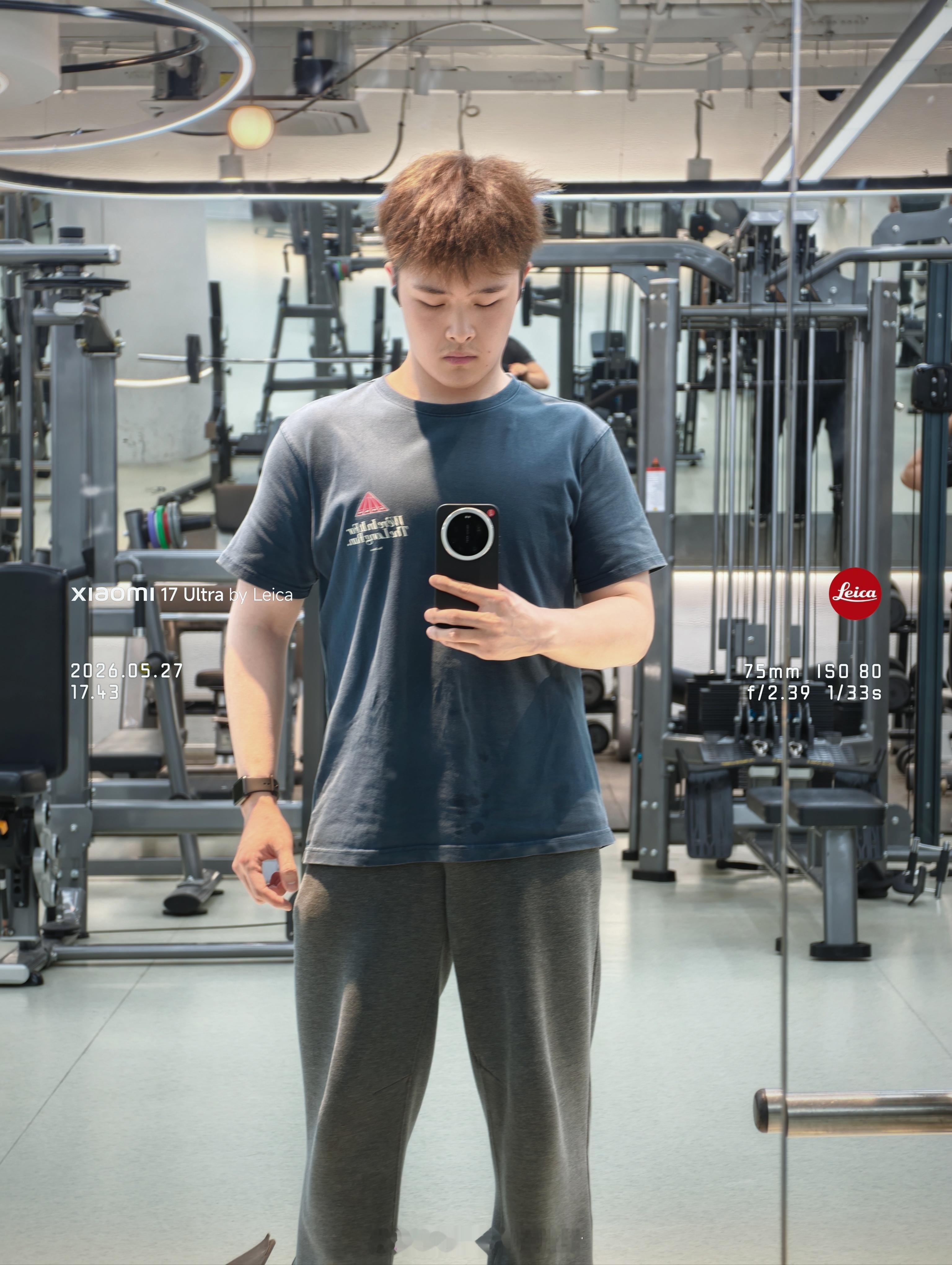 明显感觉感冒快好了，下周胸推回归55KG吧。我练完了，都练了吗？