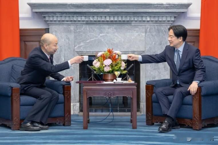 赖清德明与韩国瑜等五院院长茶叙 

春节假期进入尾声，赖清德明天（23日）上午将