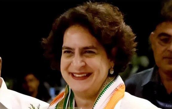 印度阿萨姆邦议会选举马上要投票了，政坛女将普里扬卡·甘地和总理莫迪隔空对骂，话说