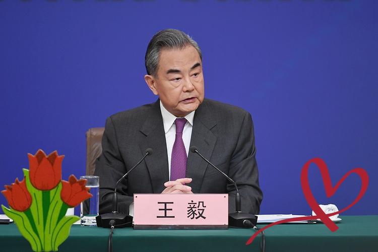 “一国两制不可能了！既然不愿一国两制，那就满足‘台独’分子……”这样荒谬的言论简
