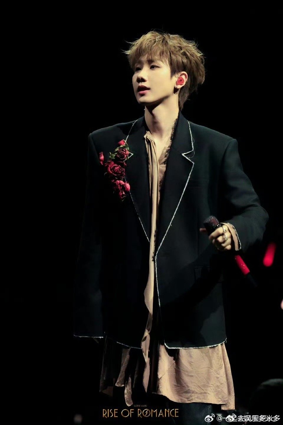 汪苏泷第12张创作专辑 从浪漫情歌到宏大概念，汪苏泷一直在突破。第十二张专辑，不