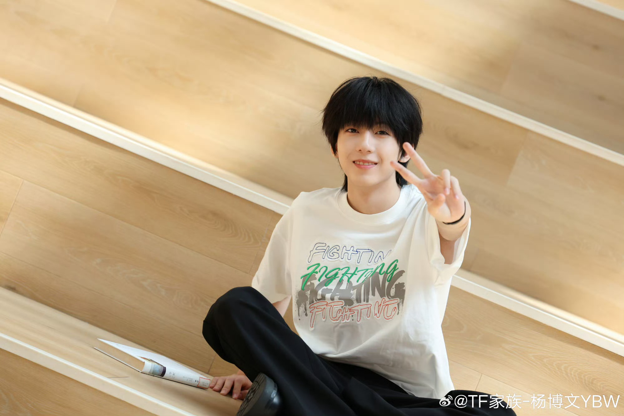 杨博文忘了cos值等于零的角是90度 没关系的……其实我也忘记了宝宝🥹训练辛苦