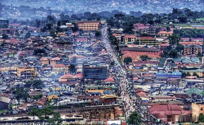 “老乡”变“豺狼”：非洲华人绑架案

你以为只有外国人坏？这起华人圈内的恶性事件