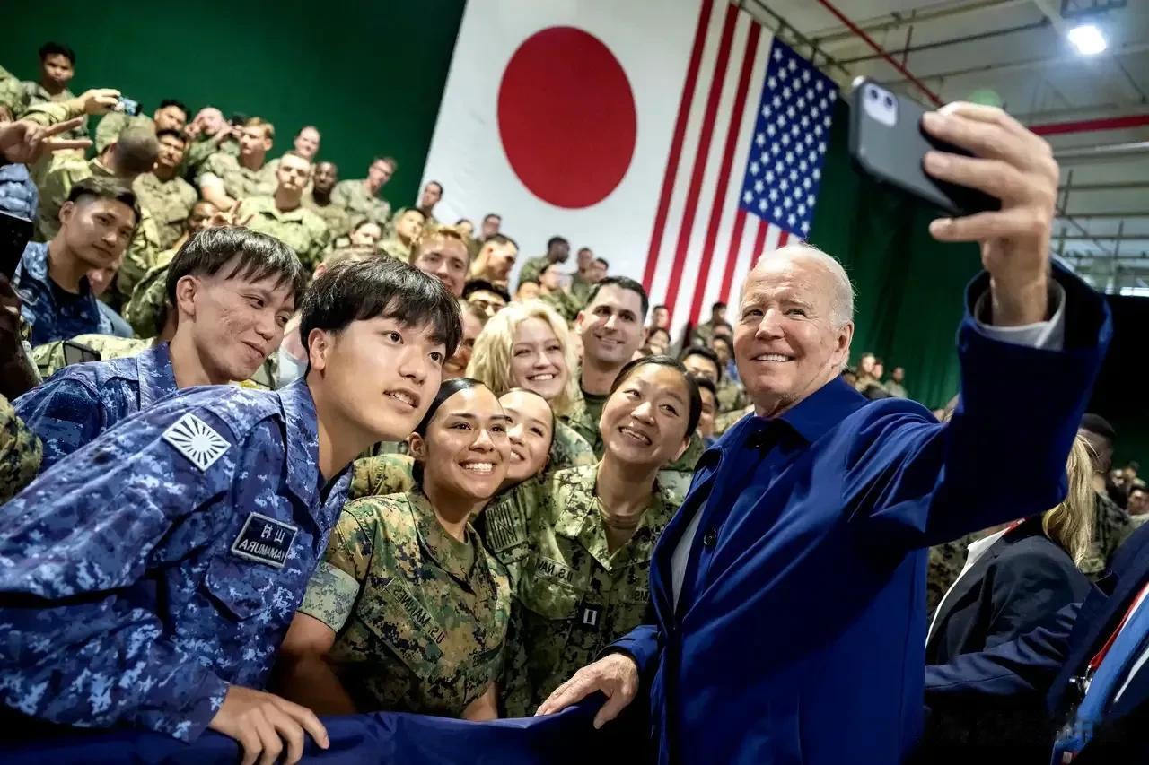 【寰球• 时事-国际观察-2023-826】  美国总统拜登到访日本，又玩起了自