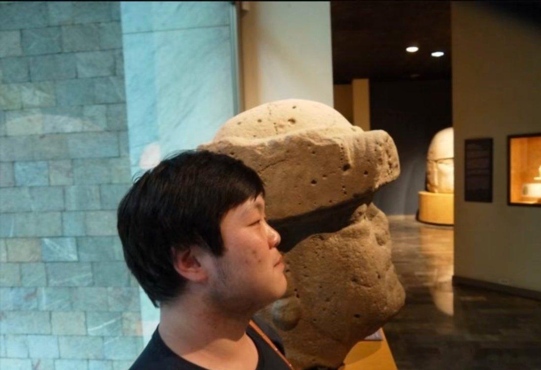 还以为是老祖宗搞得抽象，没想到是写实 成都