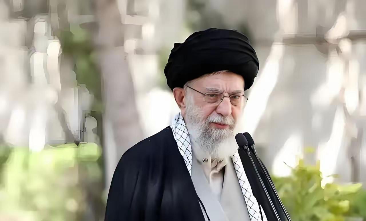 中东的局势真是越来越让人揪心了，伊朗现在正站在风口浪尖上，失控的风险肉眼可见。武