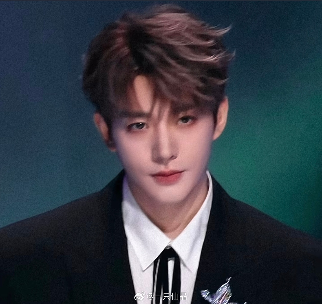 邓为的这一封神镜头。太权威了建模脸，内娱现役法拉利，实至名归 