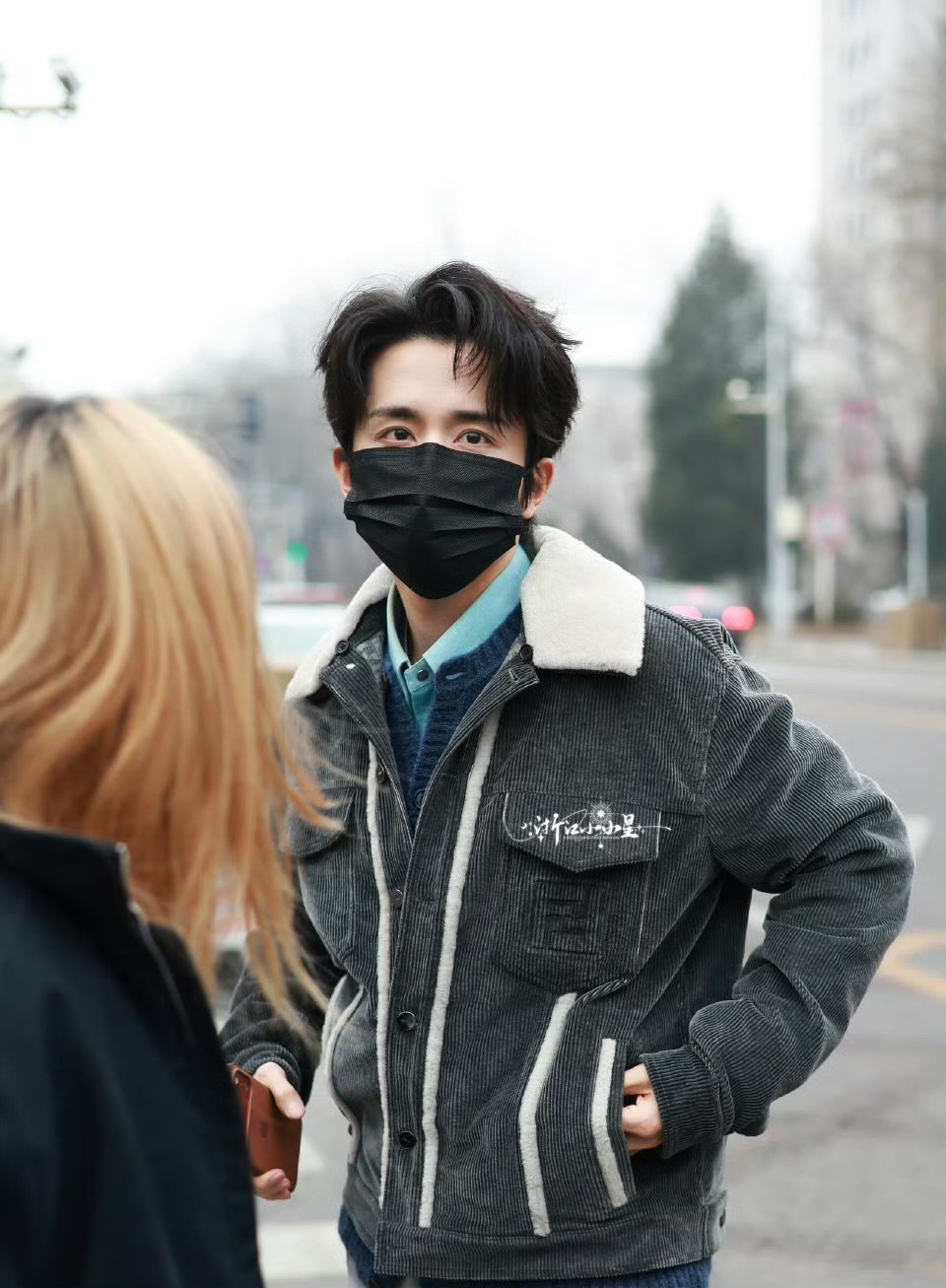 张新成现身春晚彩排张新成马年春晚彩排张新成现身春晚彩排 