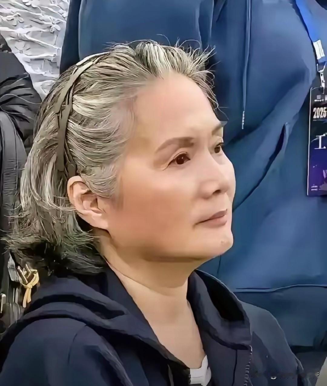 被传坐拥上亿洋房，
67岁老戏骨吴冕，
活成娱乐圈最清醒的模样
 
娱乐圈从不缺