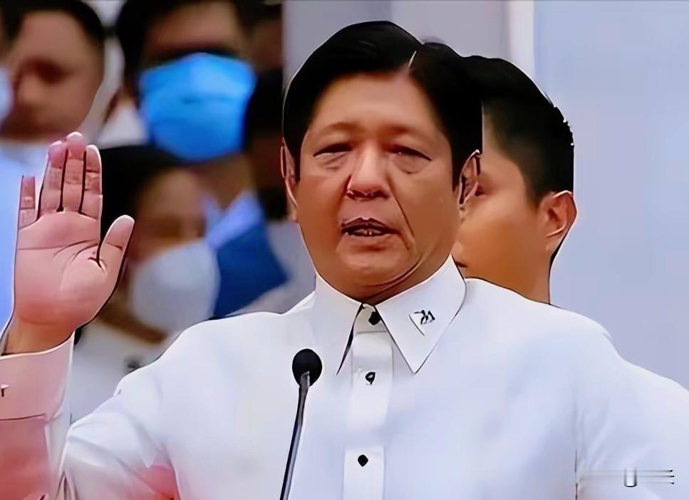 菲律宾这套南海碰瓷卖惨的老剧本，现在真的演不下去了！10月4日，菲律宾接连炒作两