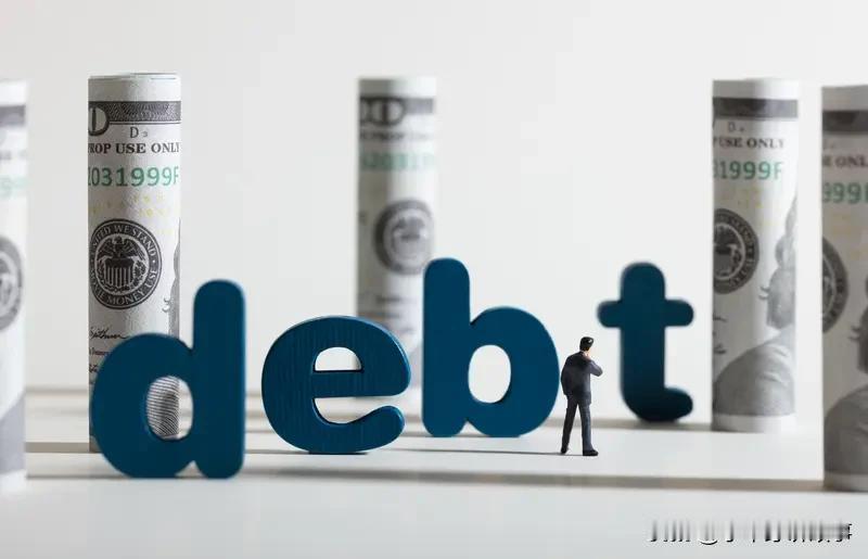 超八成年轻人陷入债务陷阱，这群“零负债”者，才是真清醒？

刷到个扎心数据：当下