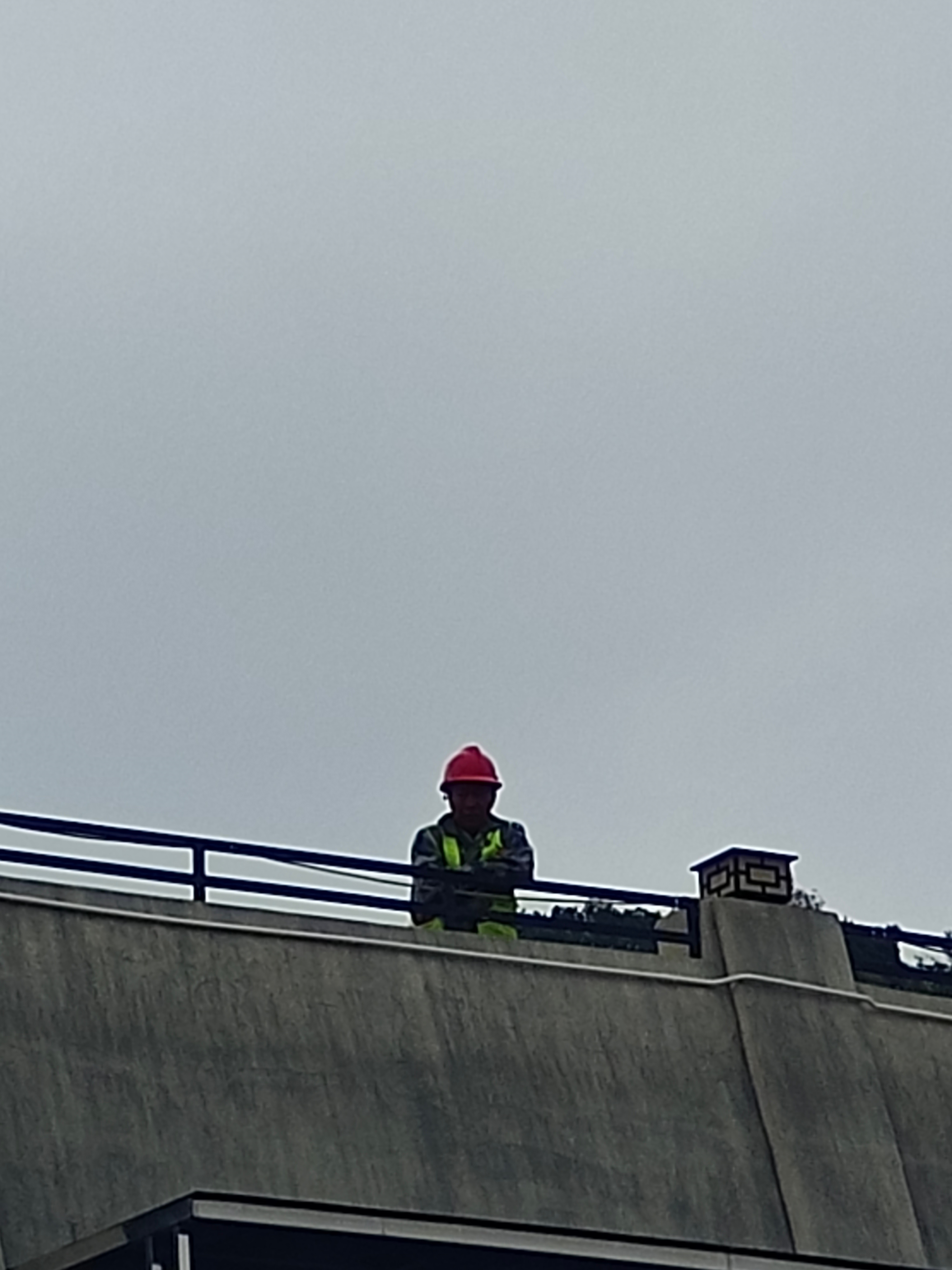 AI精神病正在美国悄然蔓延类似的法律问题估计会越来越多，包括最近关于ip授权给A