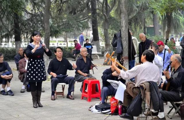 利好！职工养老金新政落地，“提低稳中控高”是主基调
 
近日，人社部印发《人力资
