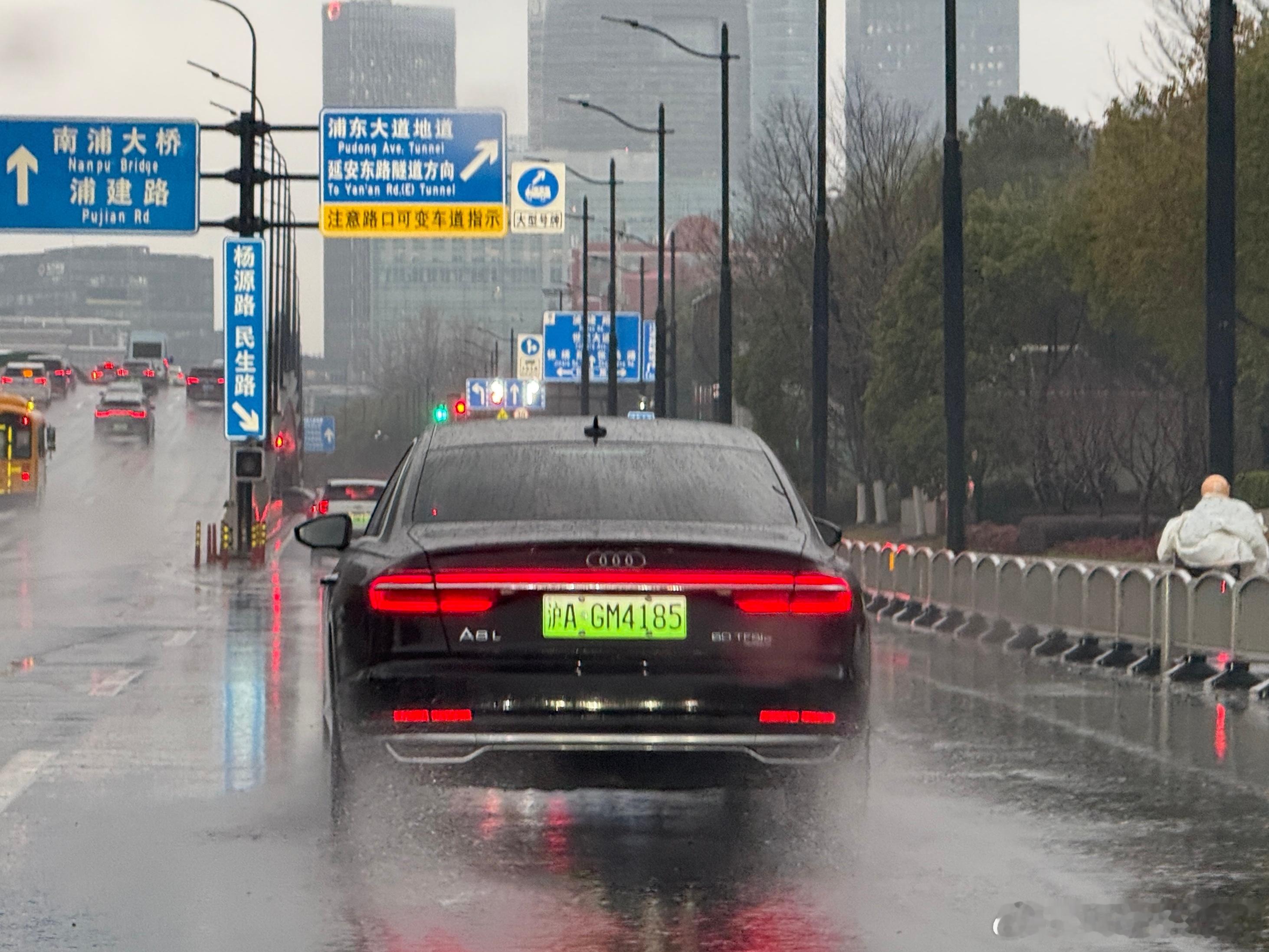 月更项目，3月份怪味小汽车。老规矩这波是德意志组，C位留给大家批判，我不能让我一