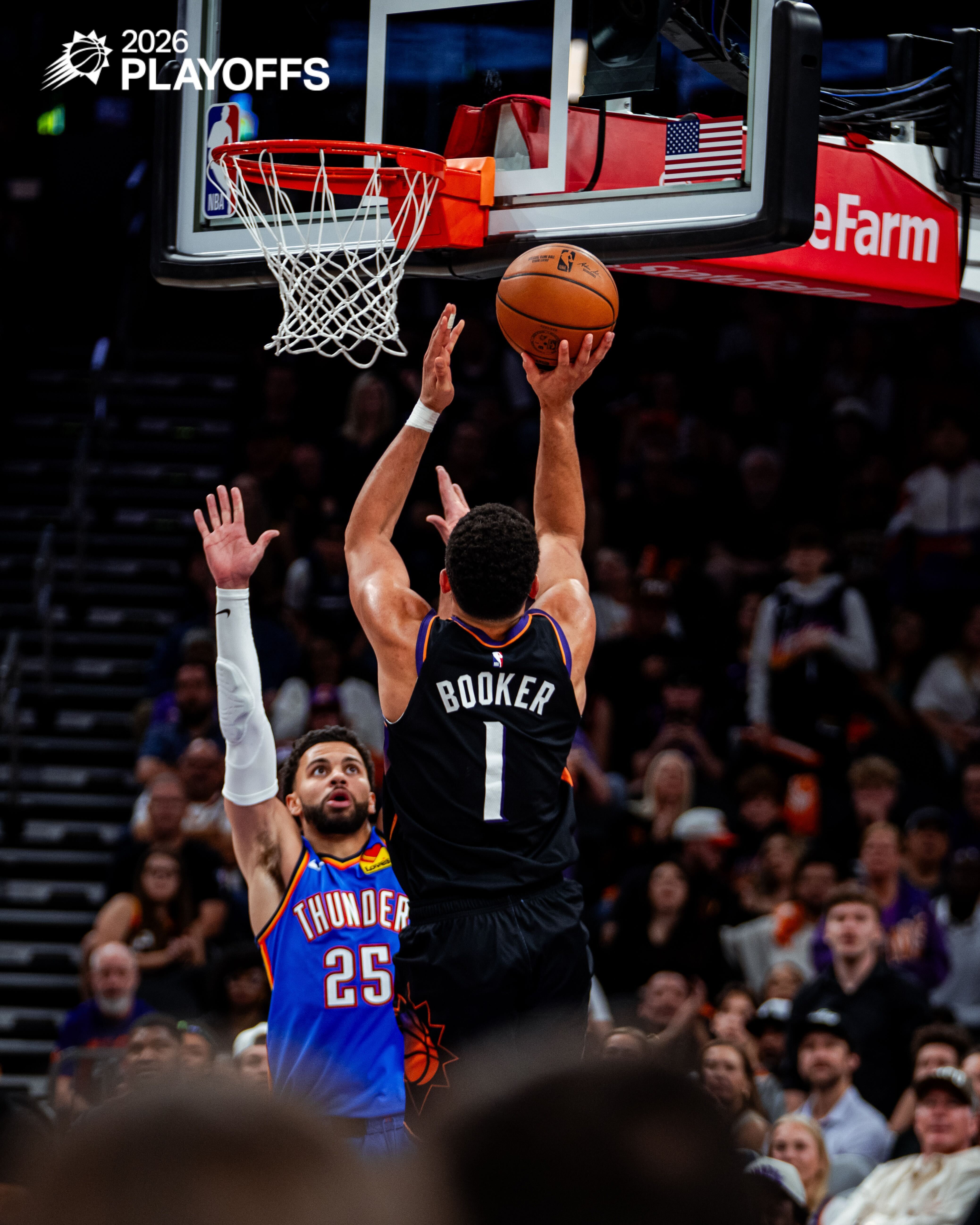 狄龙连续得分，防守积极！鸡皮抢断 ➡️ 布克快攻打进 菲尼克斯太阳 ｜雷霆vs太