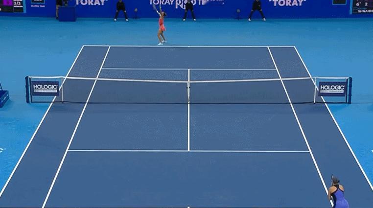 【#郑钦文晋级东京站决赛#】10月26日，在WTA500东京站半决赛中，以头号种