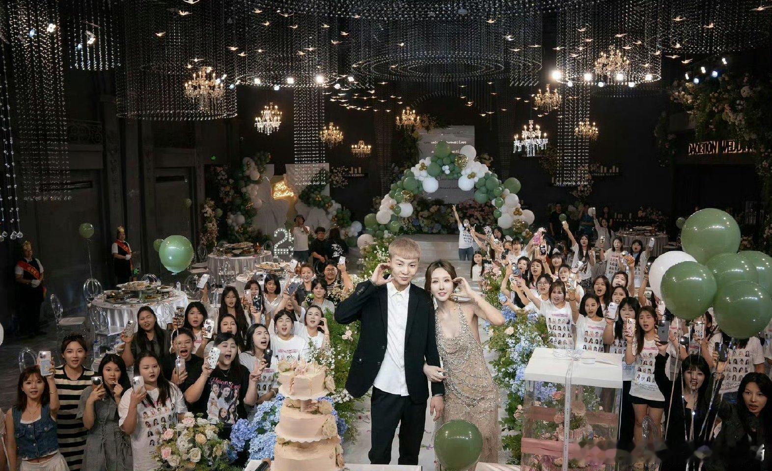 高迪妈妈酒后感谢儿媳 酒后吐真言最是动人！一句“老闺女”把婆媳处成亲人，感谢里藏