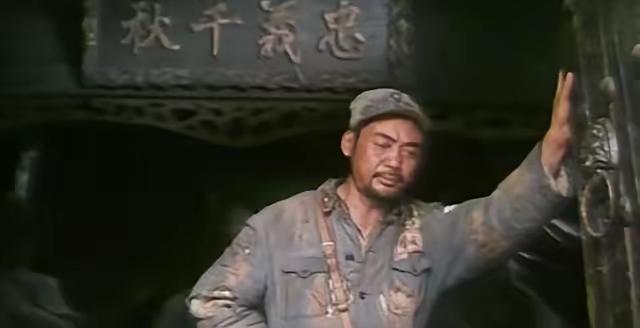 台儿庄血战！两批敢死队全部殉国，仅剩57名完好战士，一战打出民族骨气
 
193